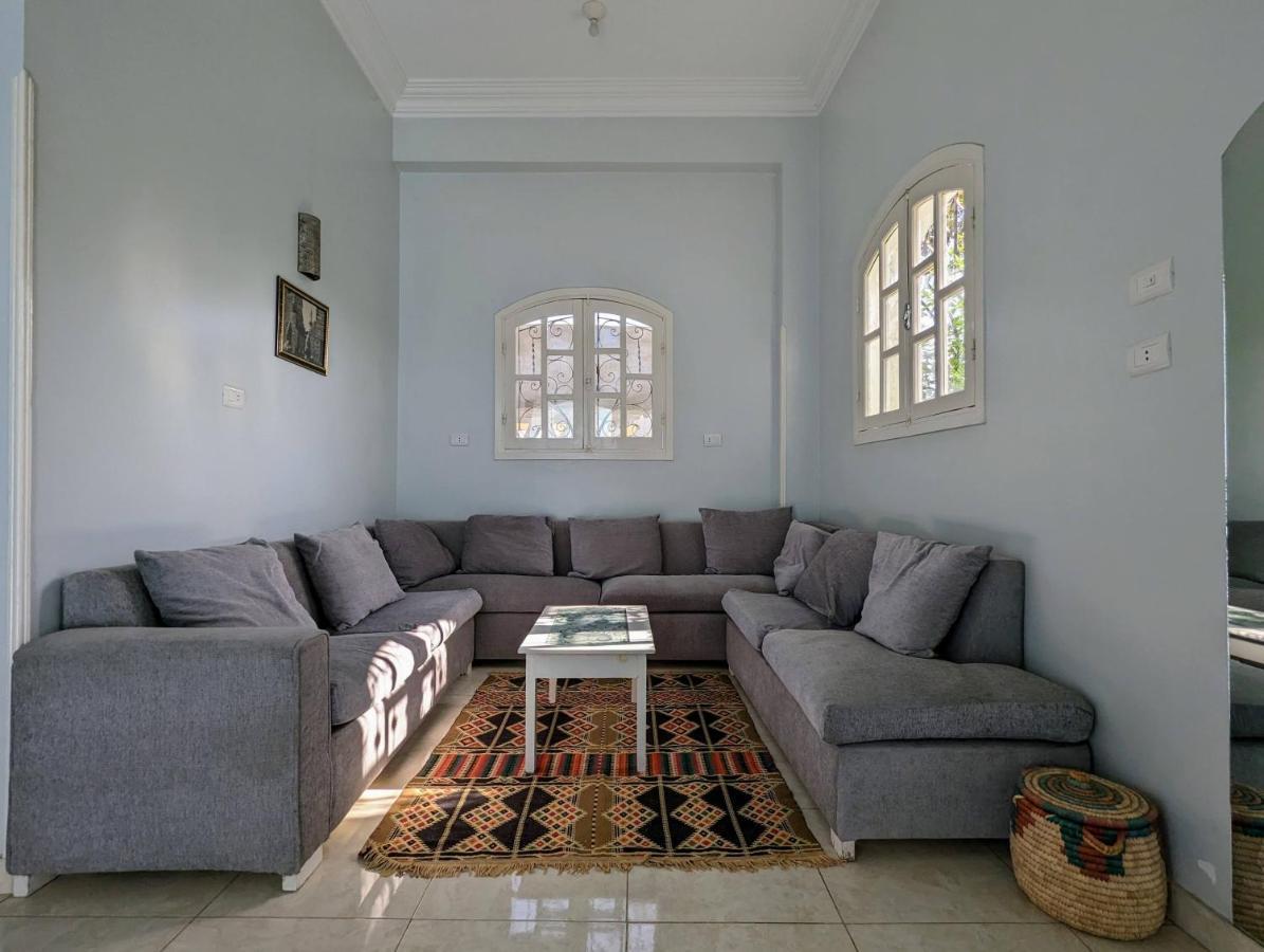 Villa Rebecca Luxor Luaran gambar