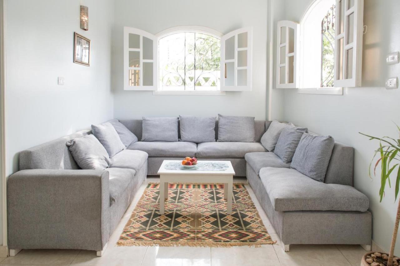 Villa Rebecca Luxor Luaran gambar