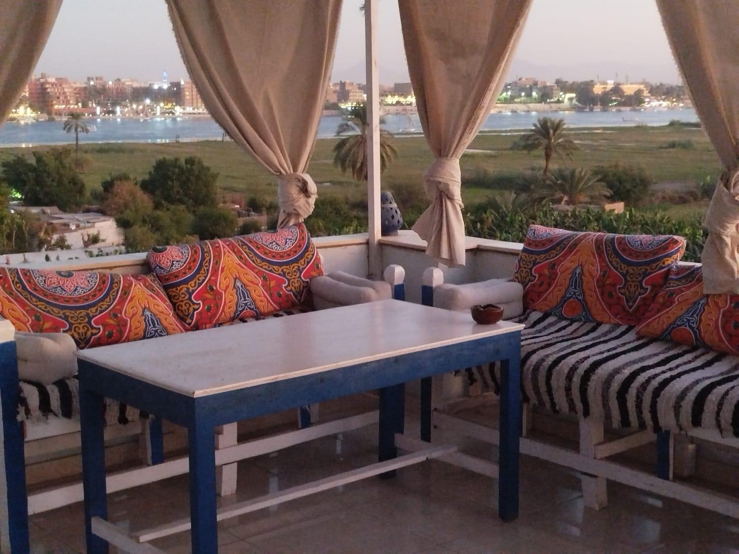 Villa Rebecca Luxor Luaran gambar