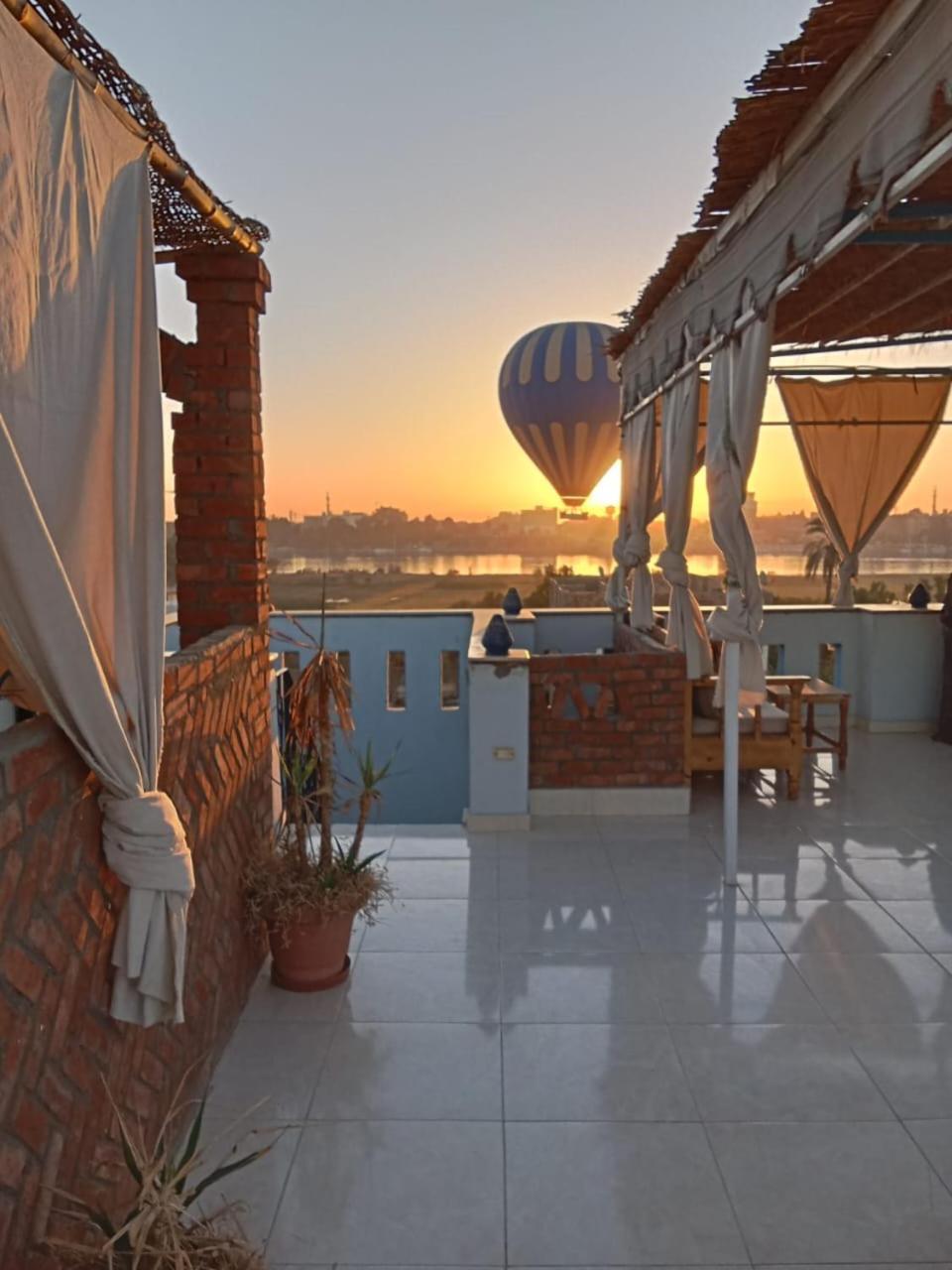 Villa Rebecca Luxor Luaran gambar
